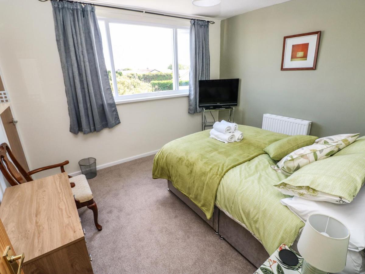 53 St Brides View Villa Haverfordwest Exterior photo